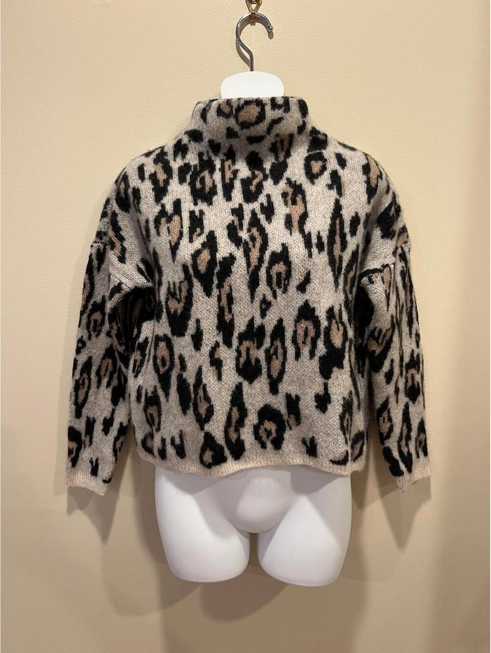 PLY Cashmere Leopard Print 100% Cashmere Sweater Womens